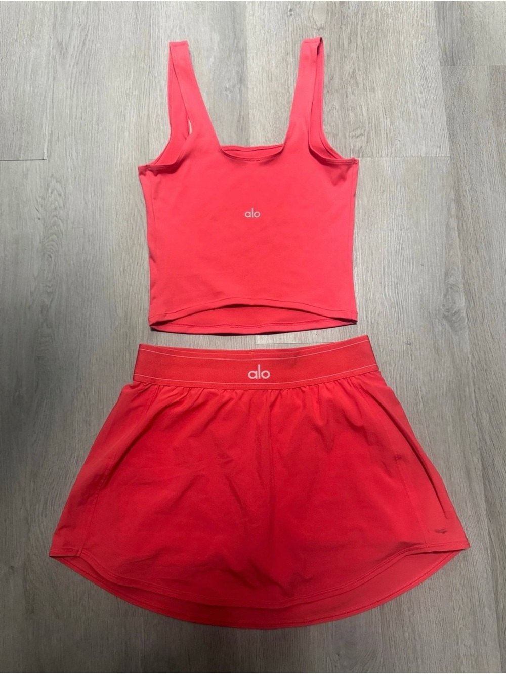 ALO Yoga Softsculpt Precision Tank Top Match Point Skort Skirt Sz Small - Picture 2 of 3